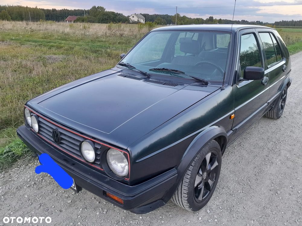 Volkswagen Golf 1.6 - 6