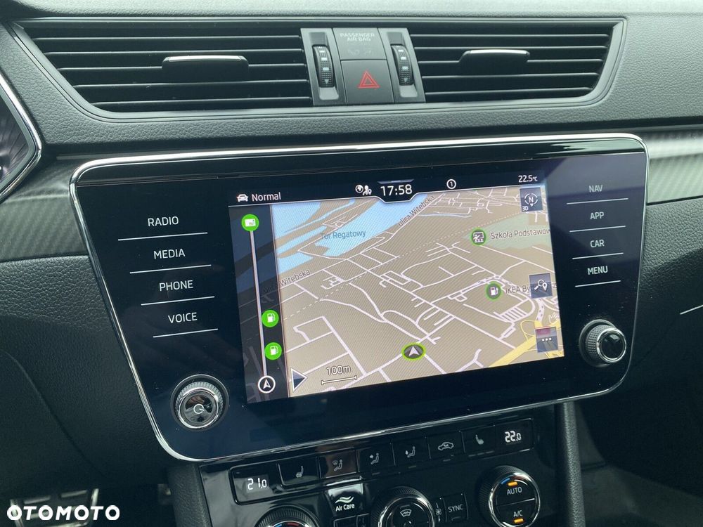 Skoda Superb 2.0 TDI SCR Sportline DSG - 19