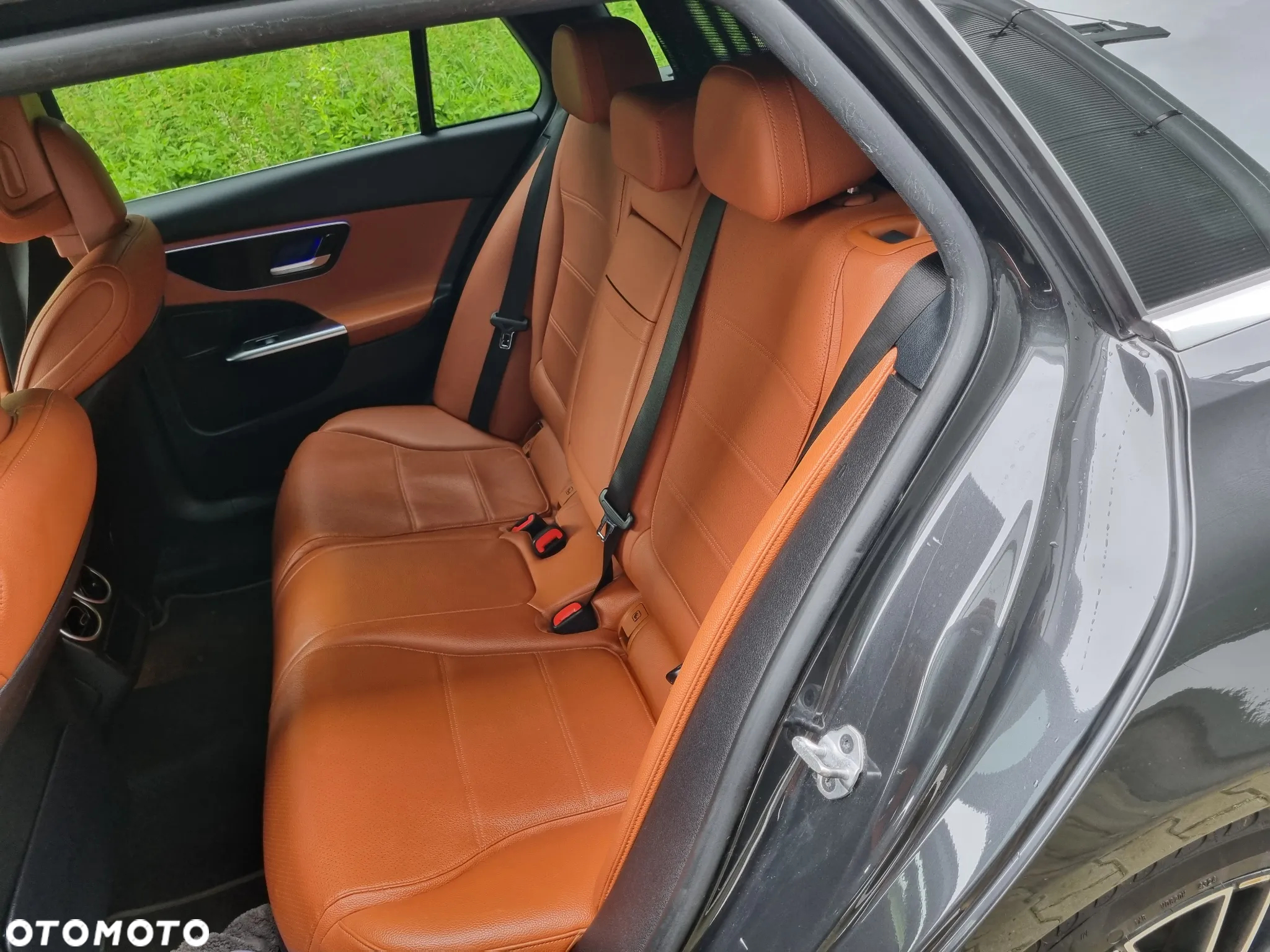 Mercedes-Benz Klasa C 200 d 9G-TRONIC - 36