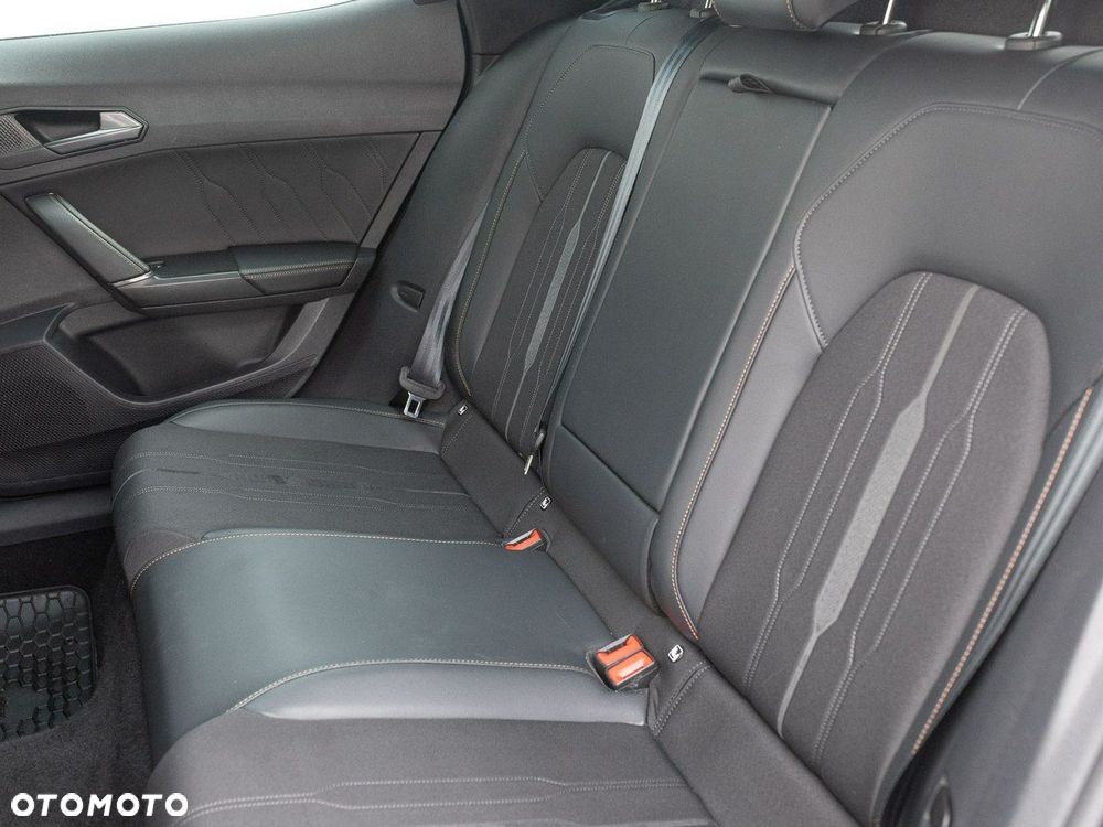 Cupra Formentor 1.5 TSI DSG - 25