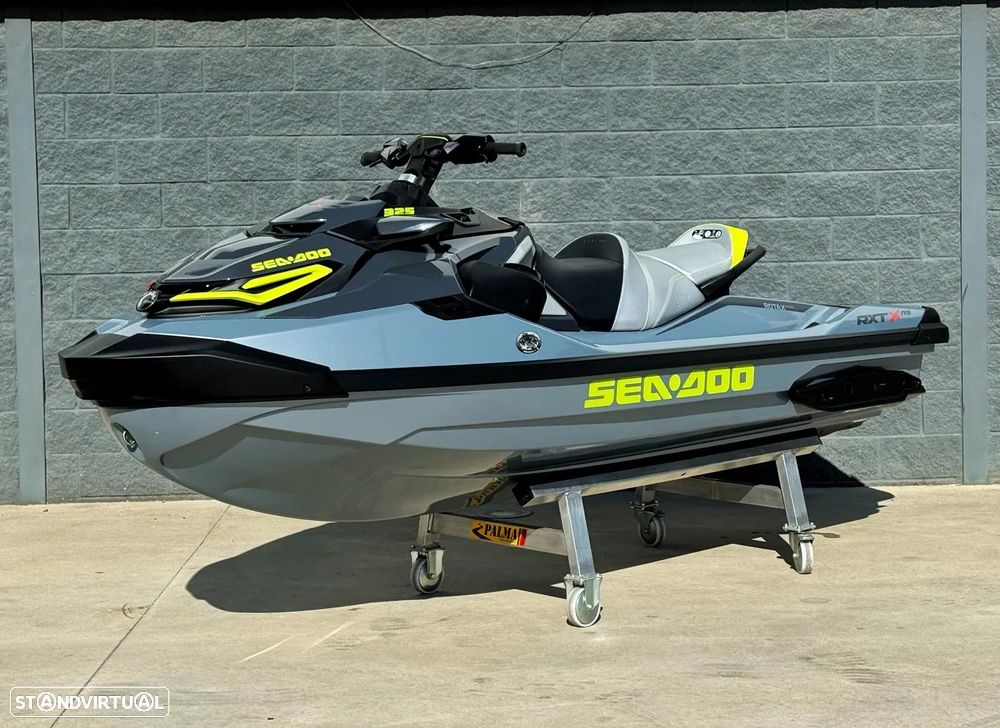 Sea-Doo RXT-X 325 RS - 1