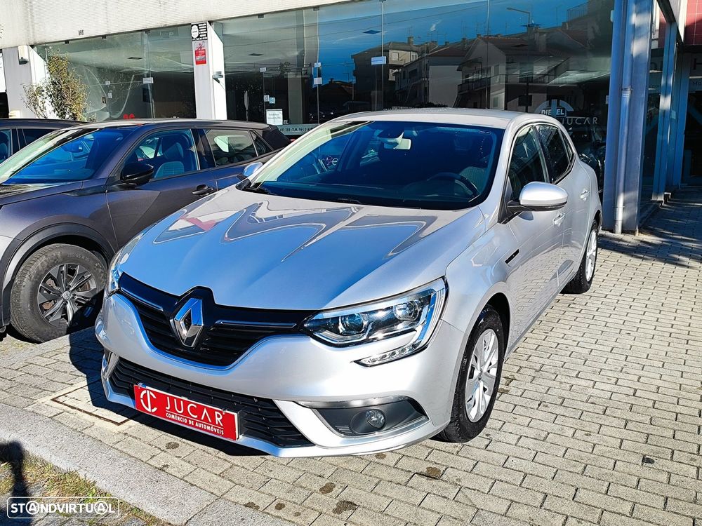 Renault Mégane 1.5 dCi Confort SS - 2