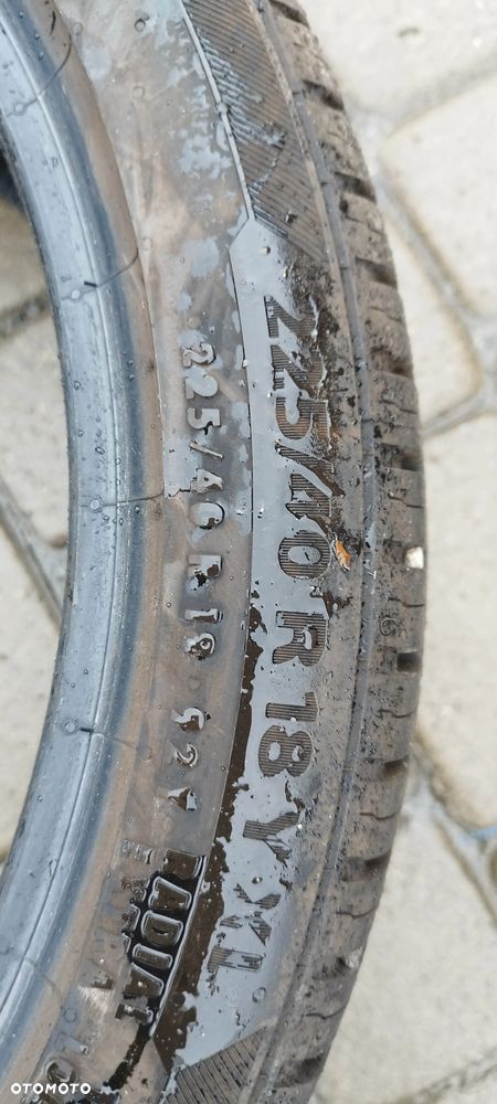 225/40/18 barum bravuris 3hm - 2