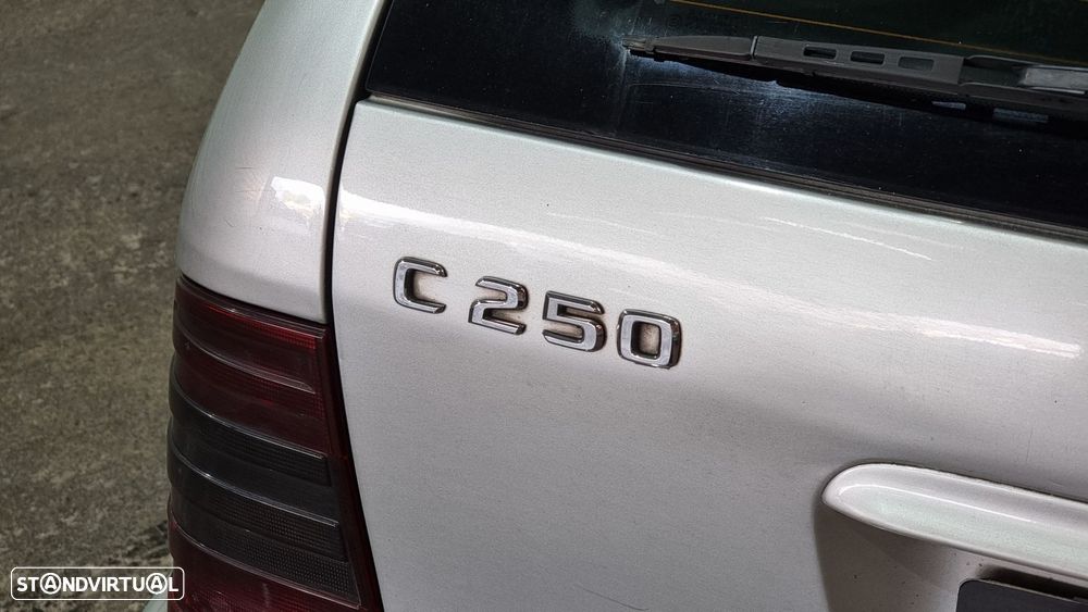 Mercedes-Benz C 250 TD Elegance - 20