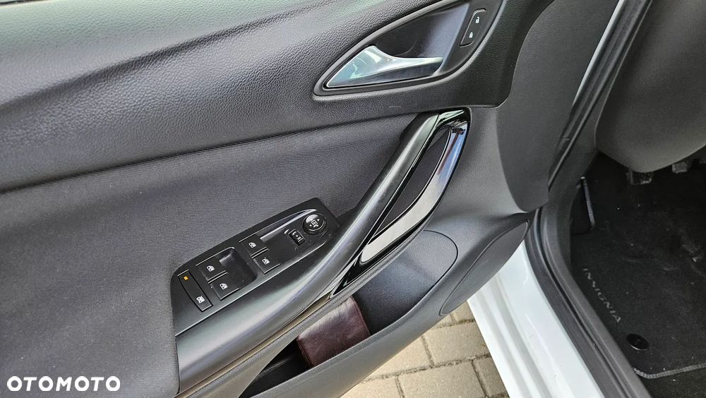 Opel Astra 1.4 Turbo Start/Stop Innovation - 17