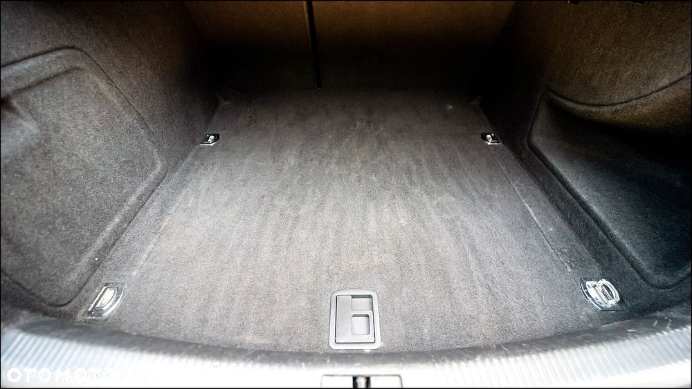 Audi A4 Limousine - 34