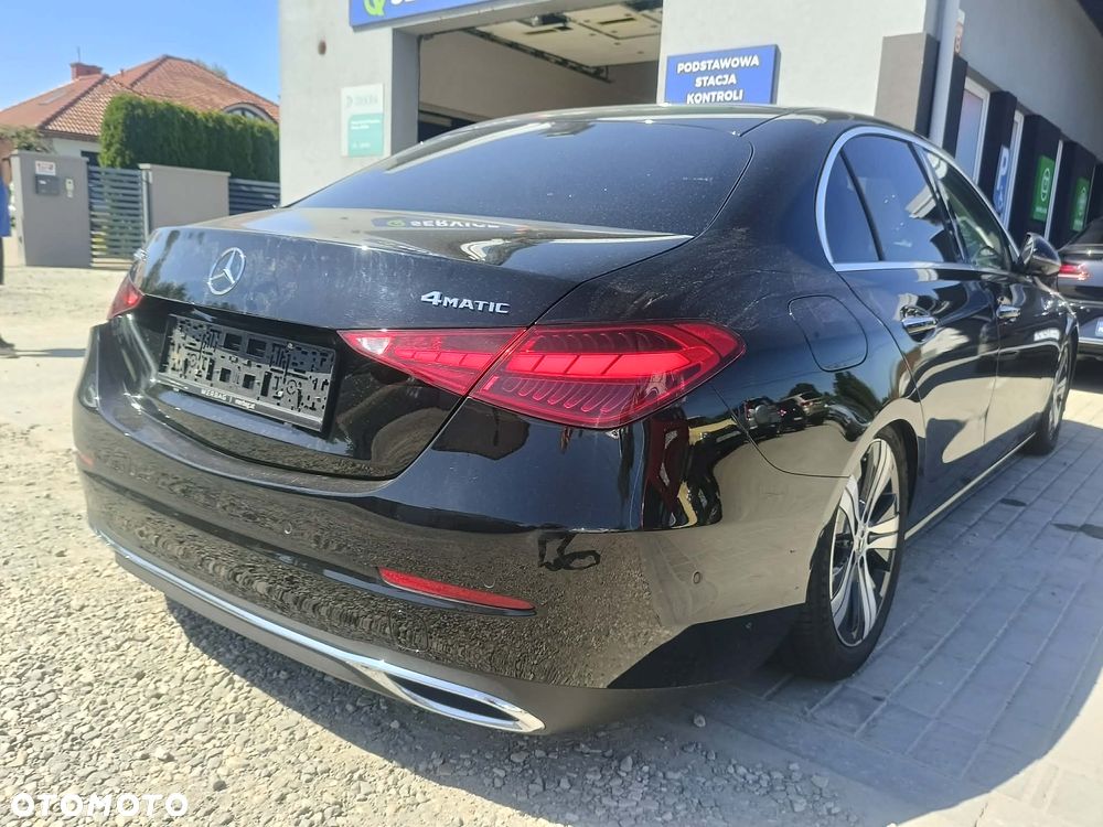 Mercedes-Benz Klasa C 300 e 9G-TRONIC - 3