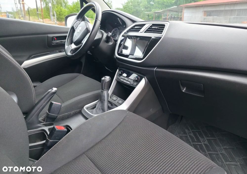 Suzuki SX4 S-Cross - 4
