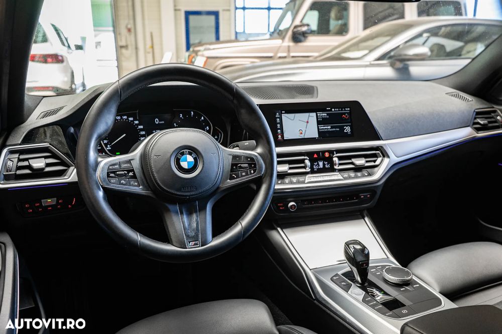 BMW Seria 3 318d Aut. - 26
