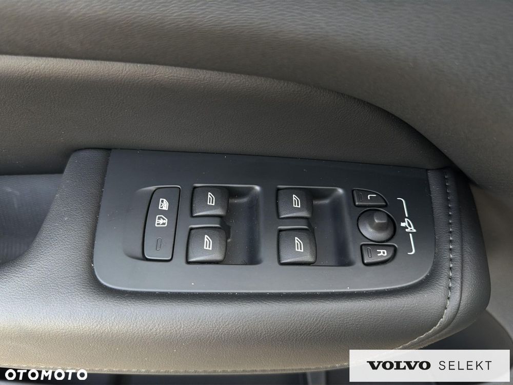 Volvo XC 60 - 20
