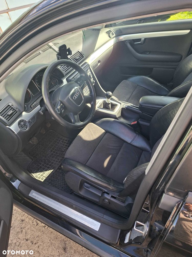 Audi A4 Avant 2006 photo 5