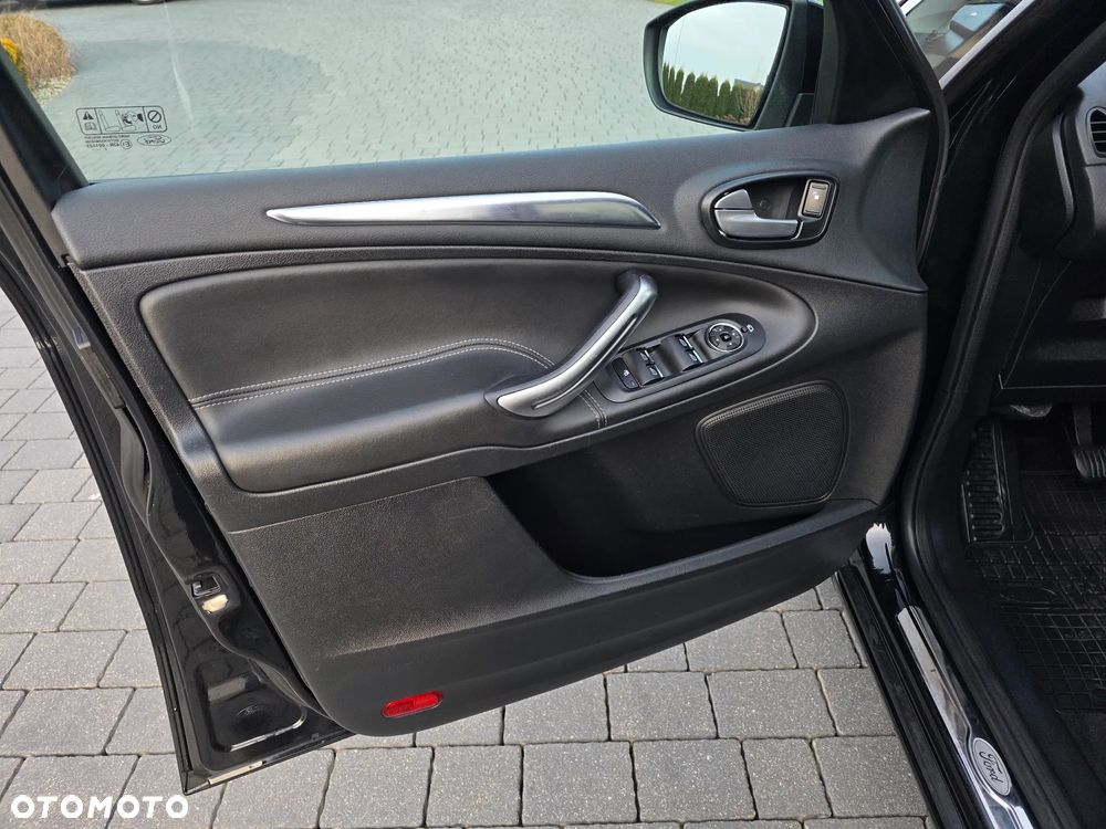 Ford S-Max 2.0 TDCi Titanium - 17