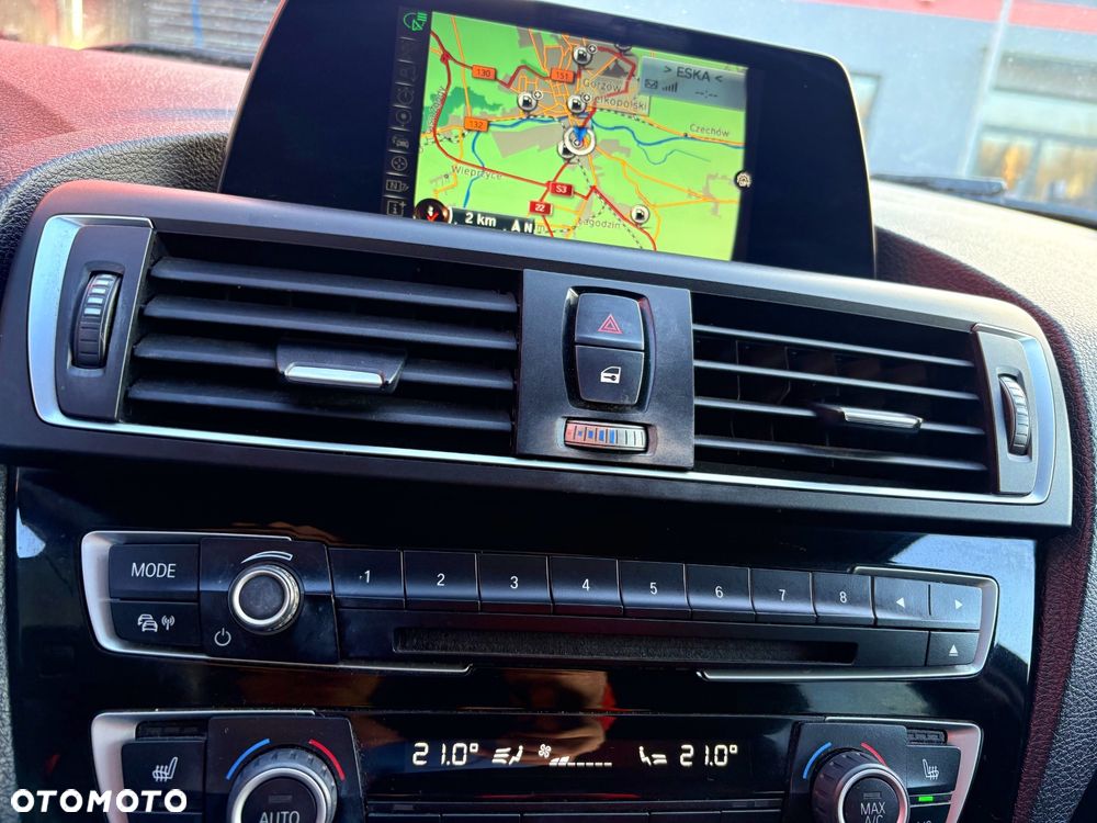 BMW Seria 1 116i - 8
