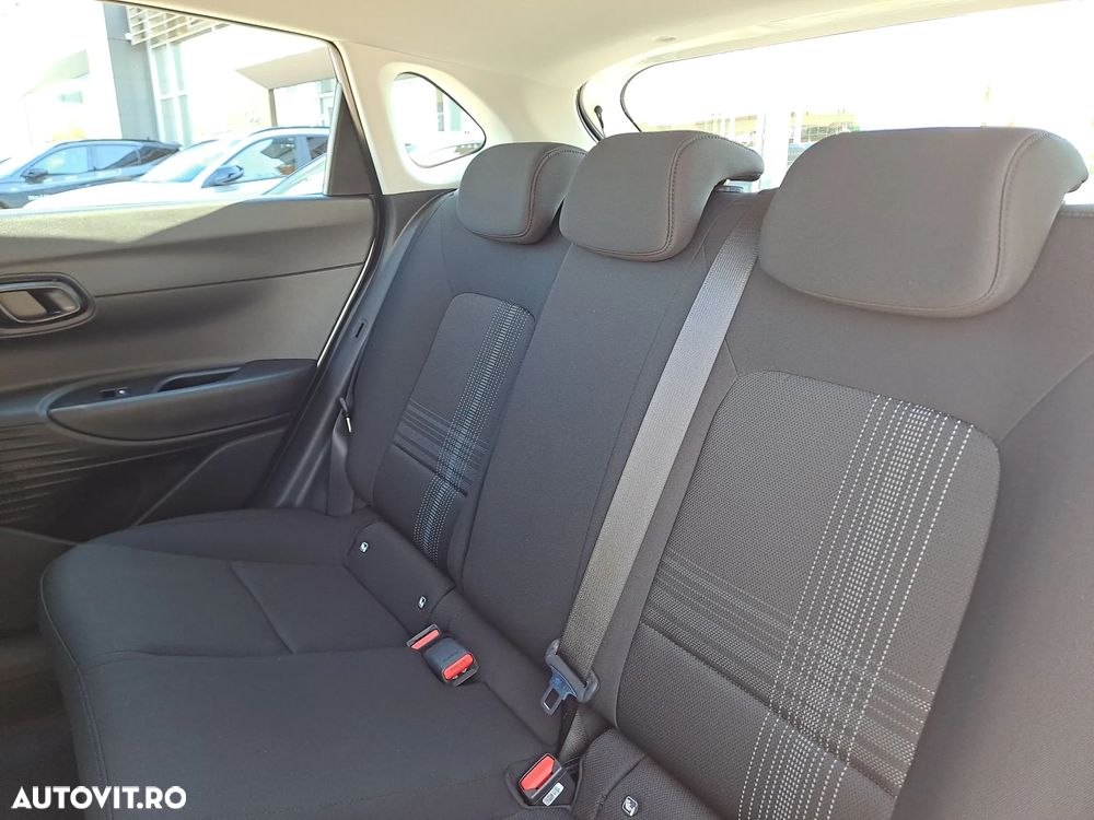 Hyundai i20 - 15