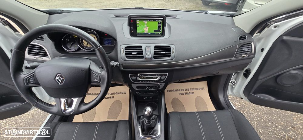 Renault Mégane Sport Tourer 1.5 dCi Dynamique S SS - 10