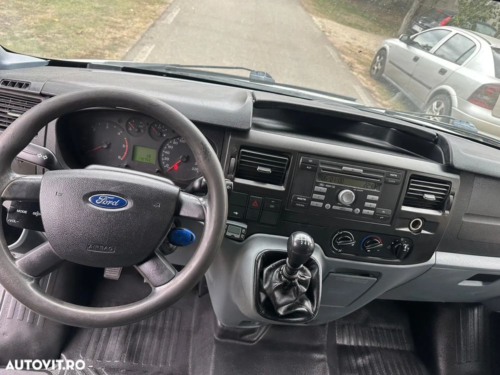 Ford Transit Doka 4x4 - 2014 - 2.2D 125CP E5 - Clima * Sirocou - 7