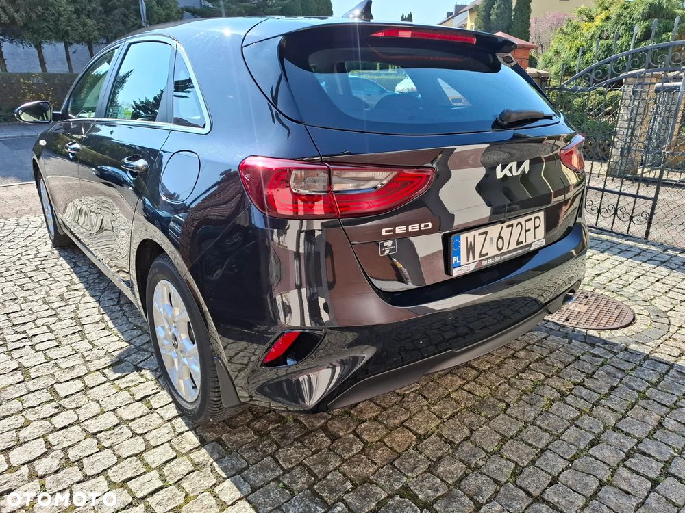 Kia Ceed 1.5 T-GDI M - 6
