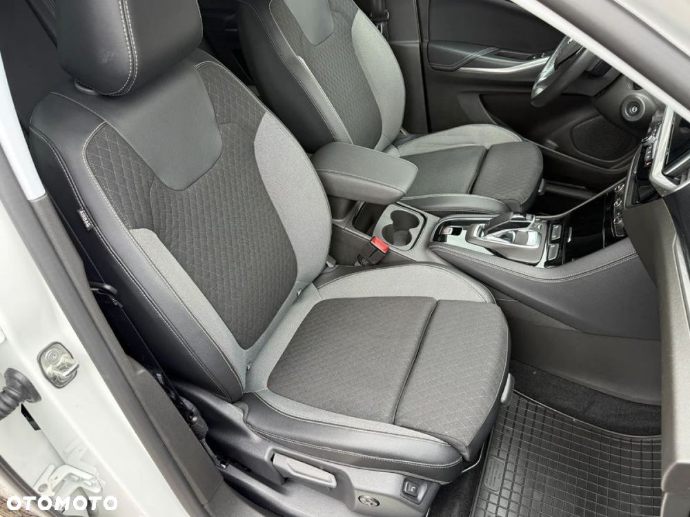 Opel Grandland X 1.5 D Start/Stop Automatik Design Line - 27