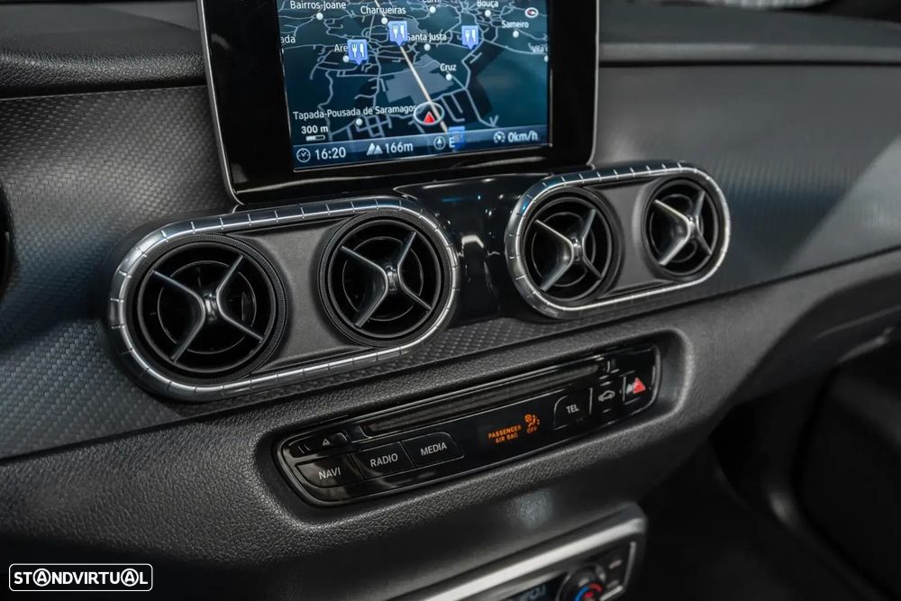 Mercedes-Benz X 250 - 17