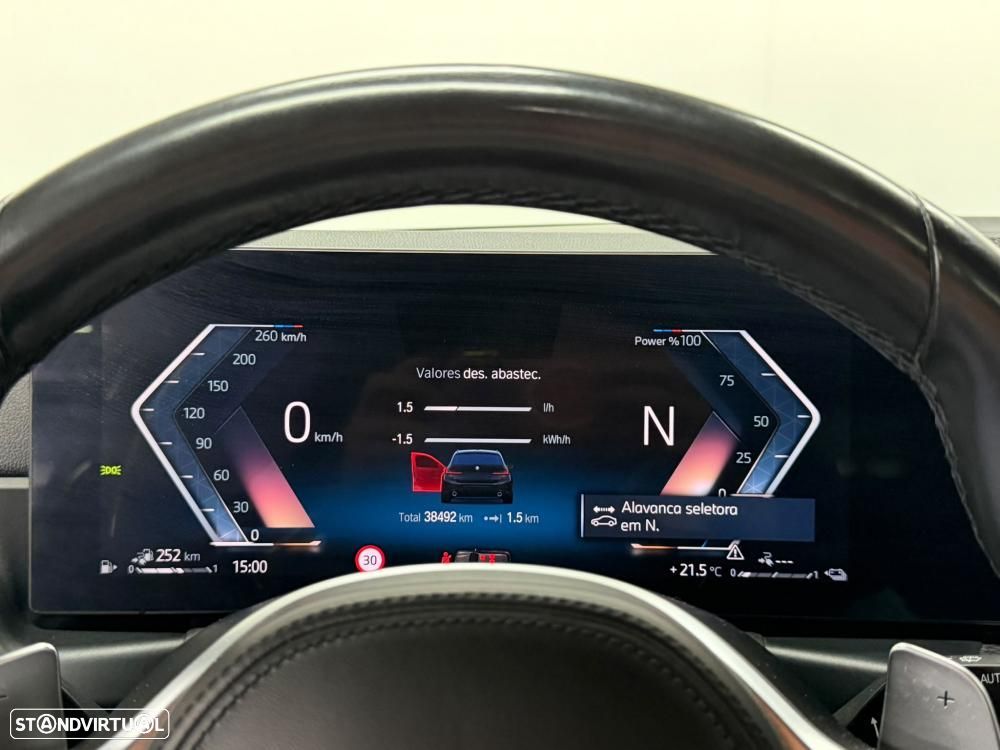 BMW 330 e Aut. M Sport - 15