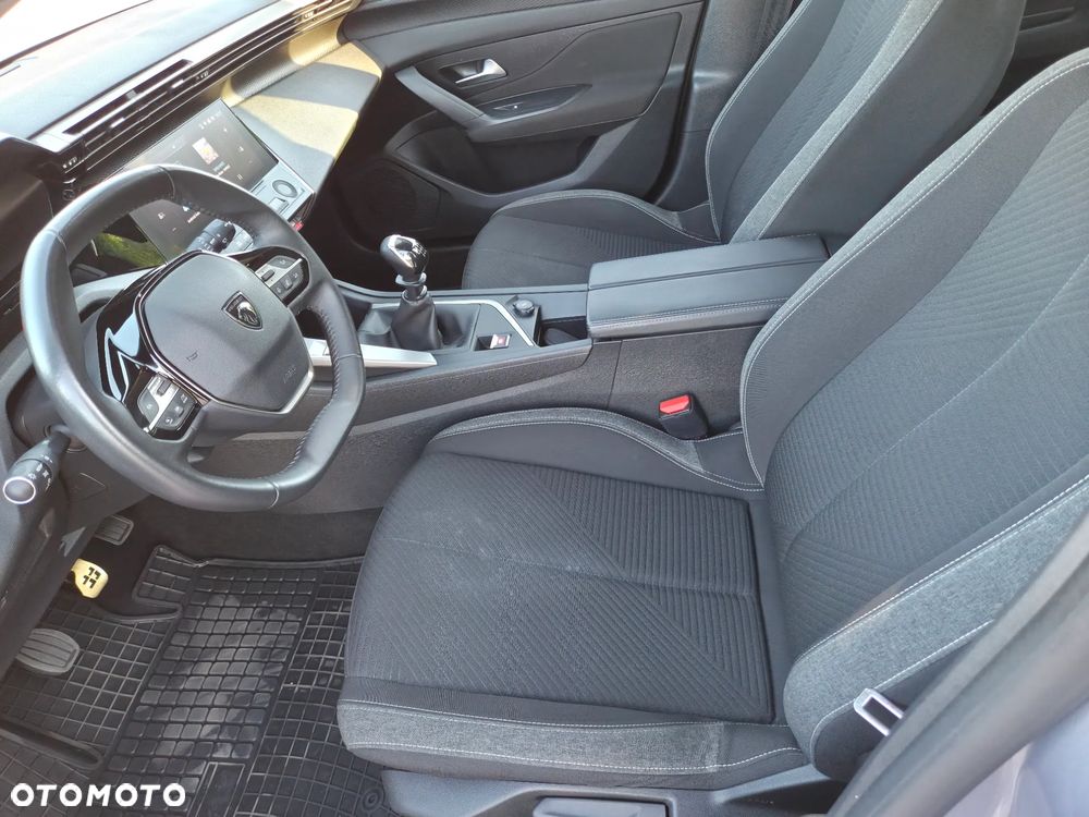 Peugeot 308 - 11