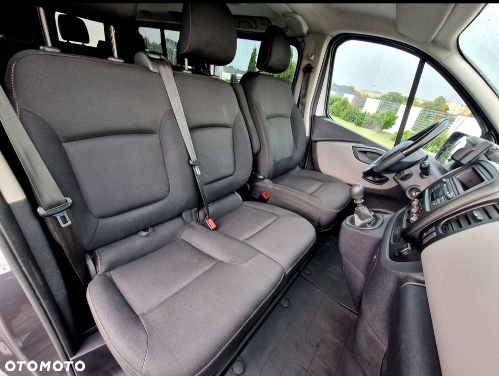 Renault Trafic - 10