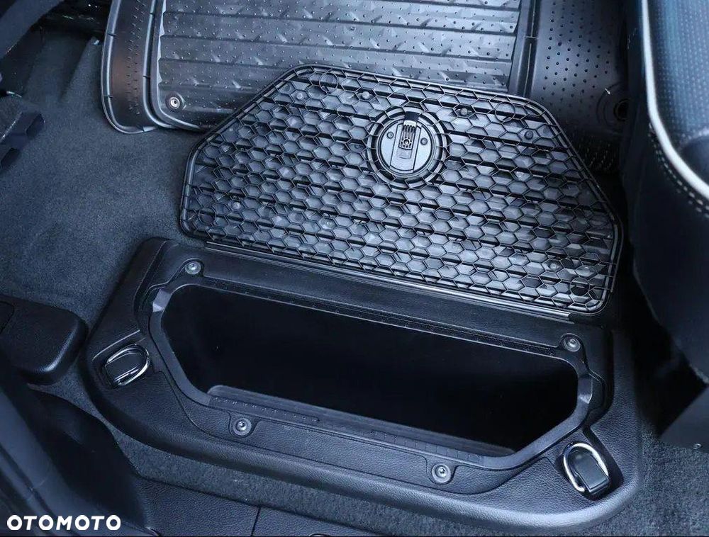 RAM 1500 Crew Cab Shortbed Limited - 23