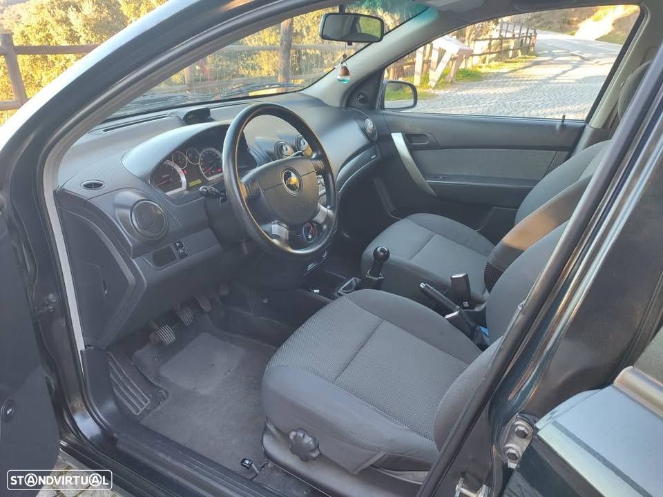 Chevrolet Aveo 1.2 LS - 12