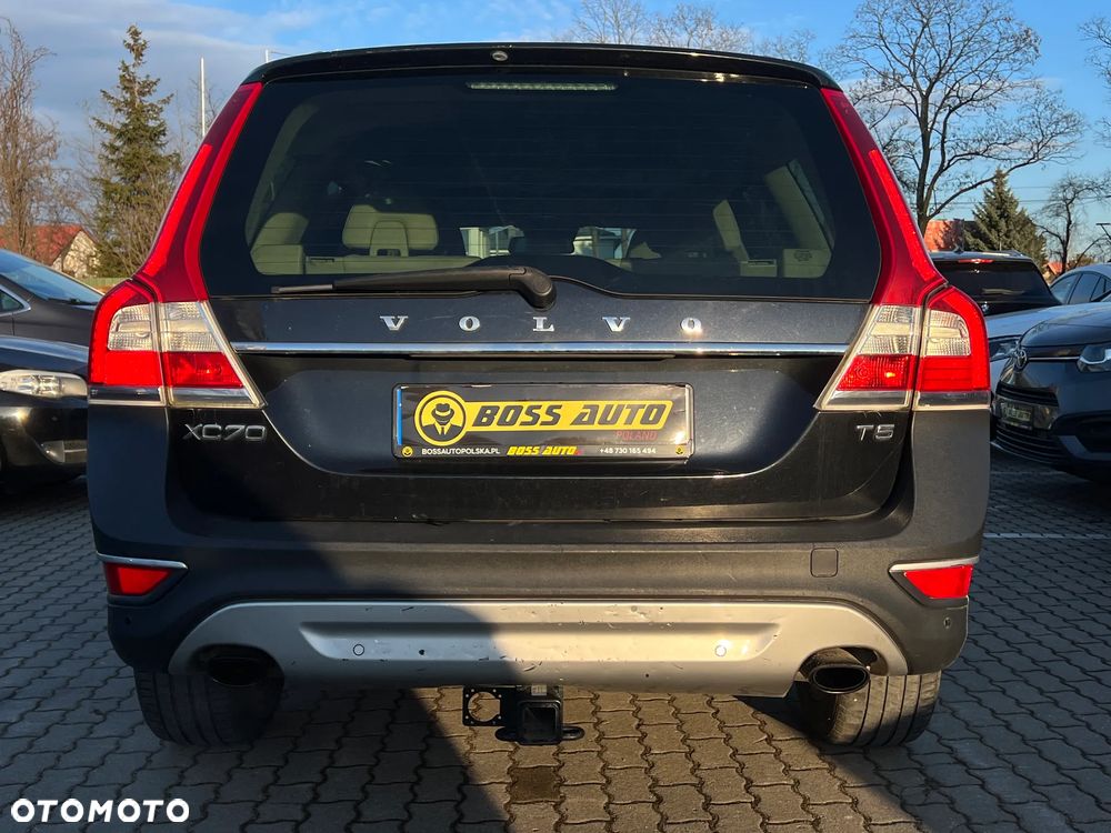 Volvo XC 70 - 8