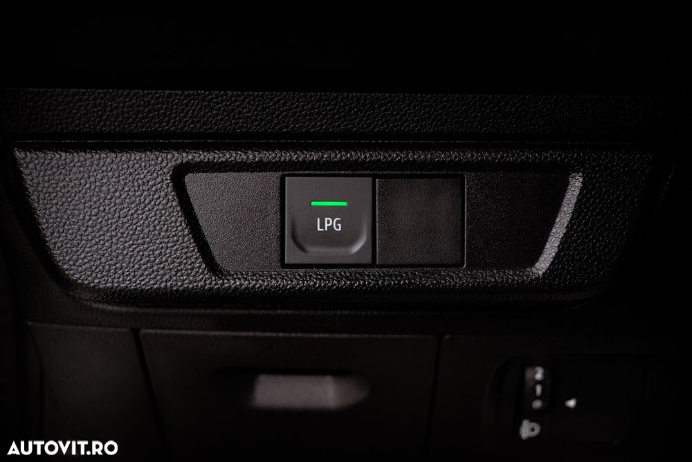 Dacia Logan ECO-G 100 MT6 Comfort - 31