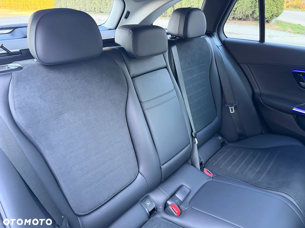 Mercedes-Benz Klasa C - 29