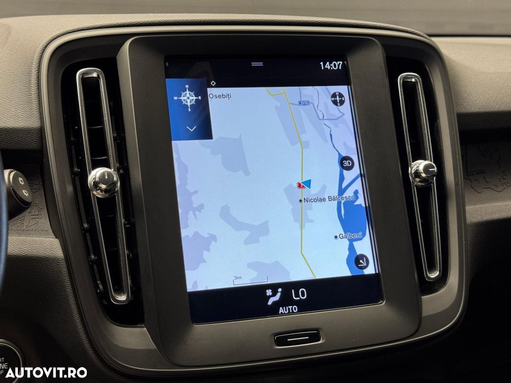 Volvo XC 40 - 12