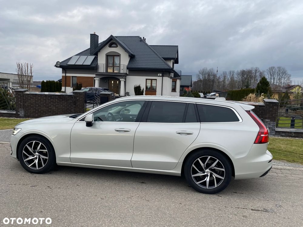 Volvo V60 D3 Geartronic Summum - 17