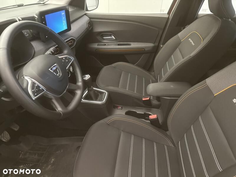 Dacia Sandero Stepway - 11