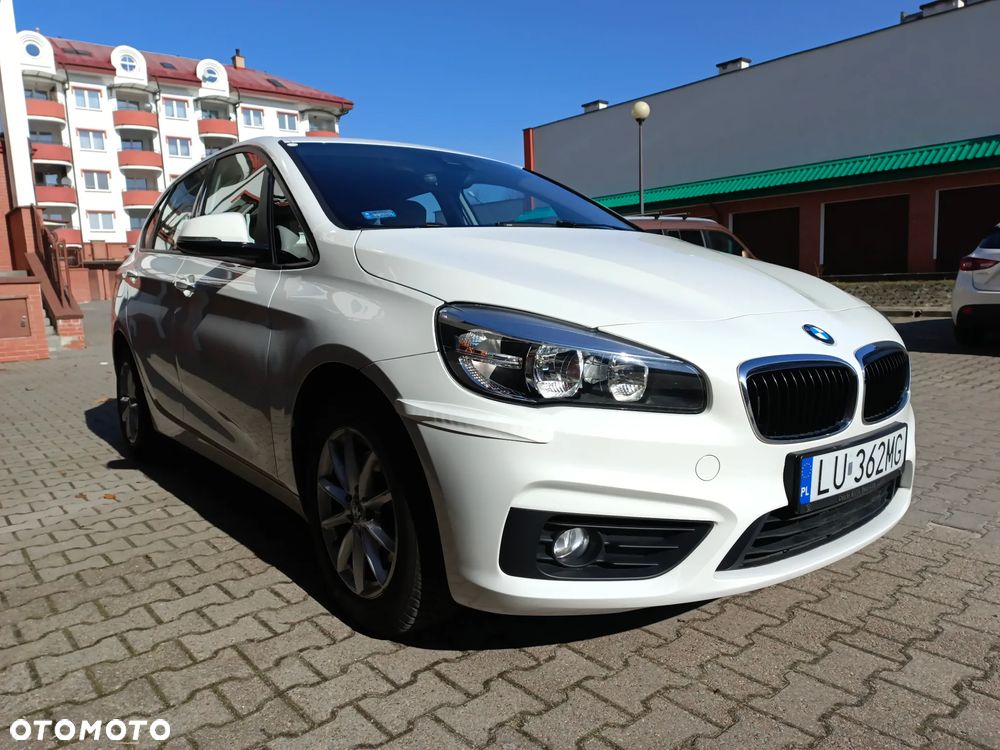 BMW Seria 2 218d - 2