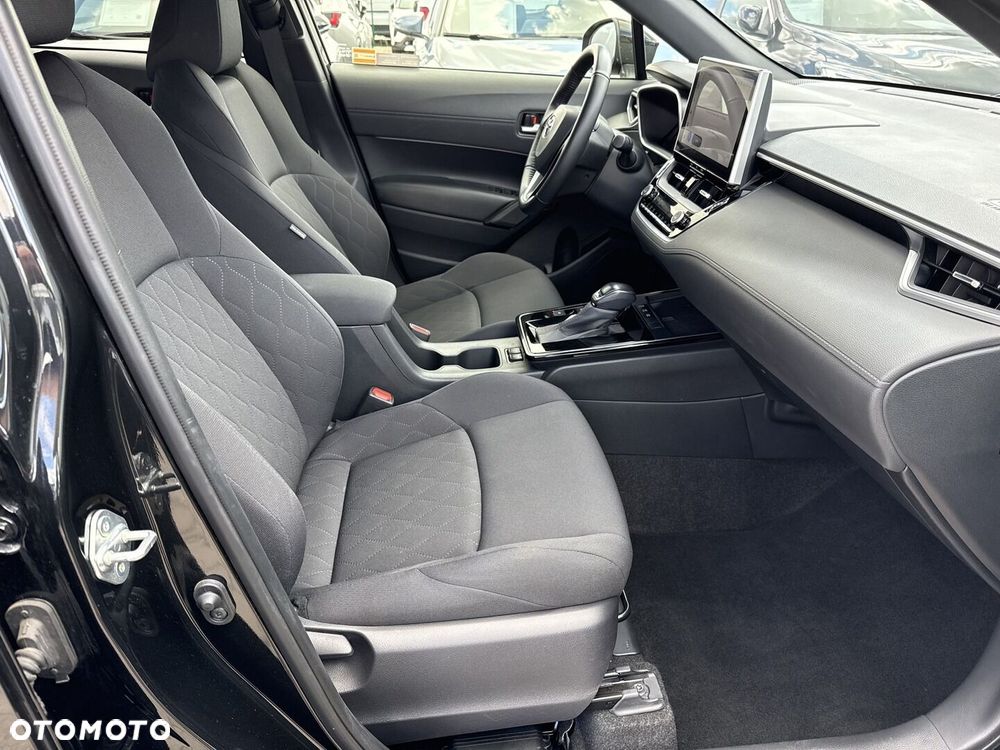 Toyota Corolla Cross - 7