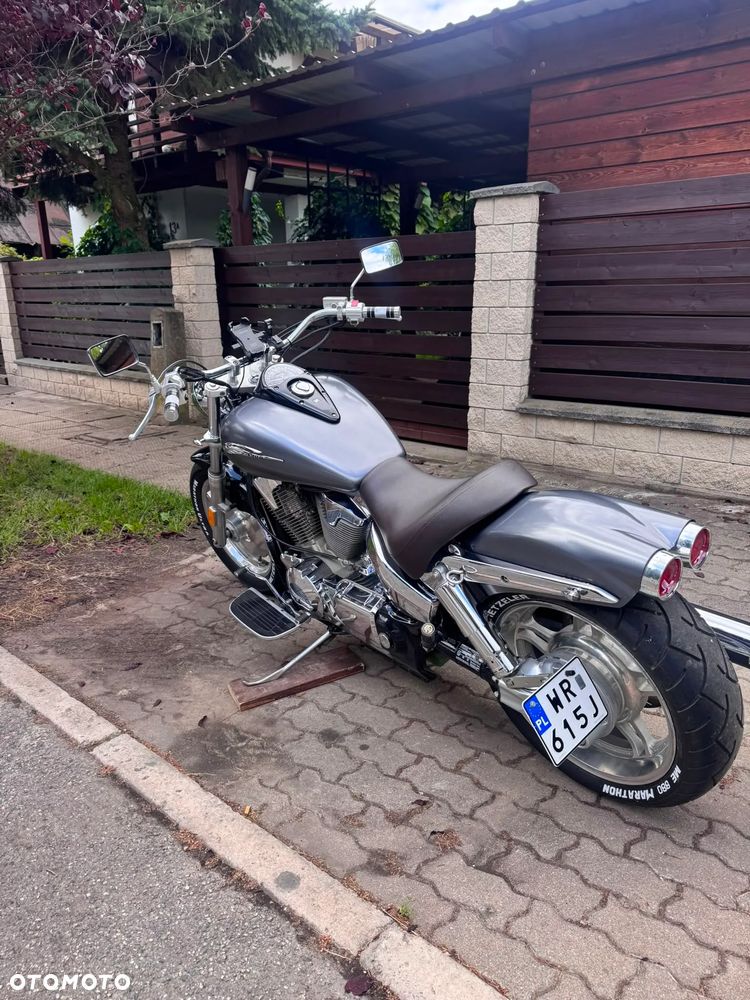 Honda VTX - 11
