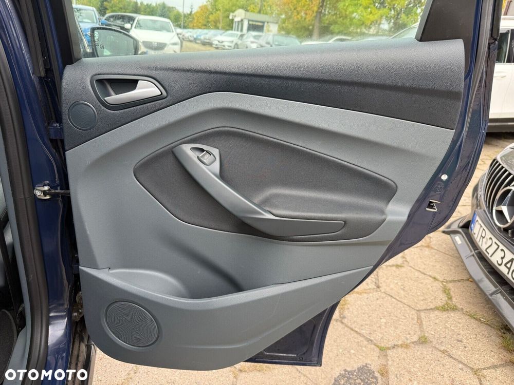 Ford C-MAX - 12