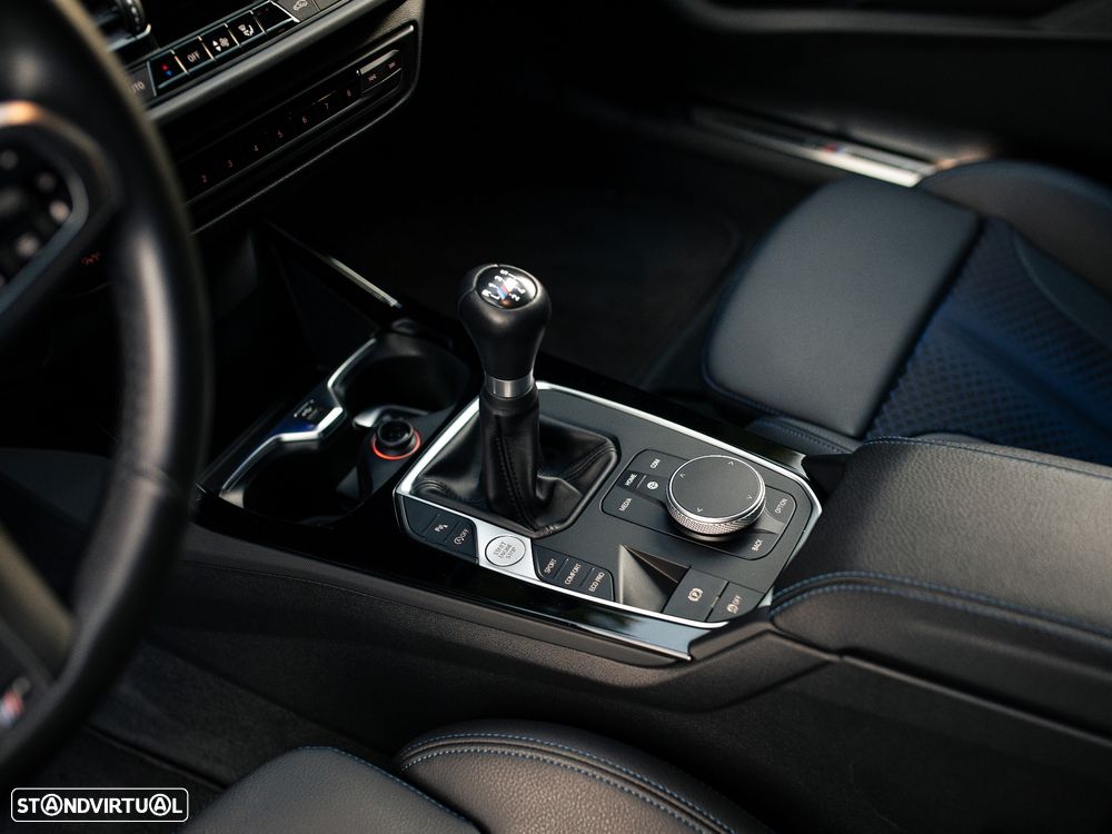 BMW 116 d Pack Desportivo M - 35