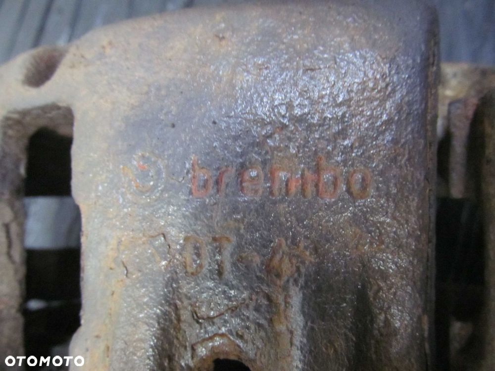 IVECO DAILY 99-06 ZACISK HAMULCOWY TYL LEWY 44 - 4