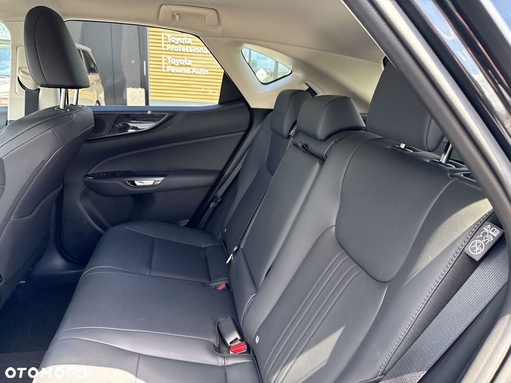 Lexus NX 350h Prestige AWD - 18