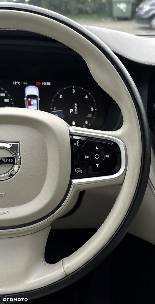 Volvo XC 60 - 14