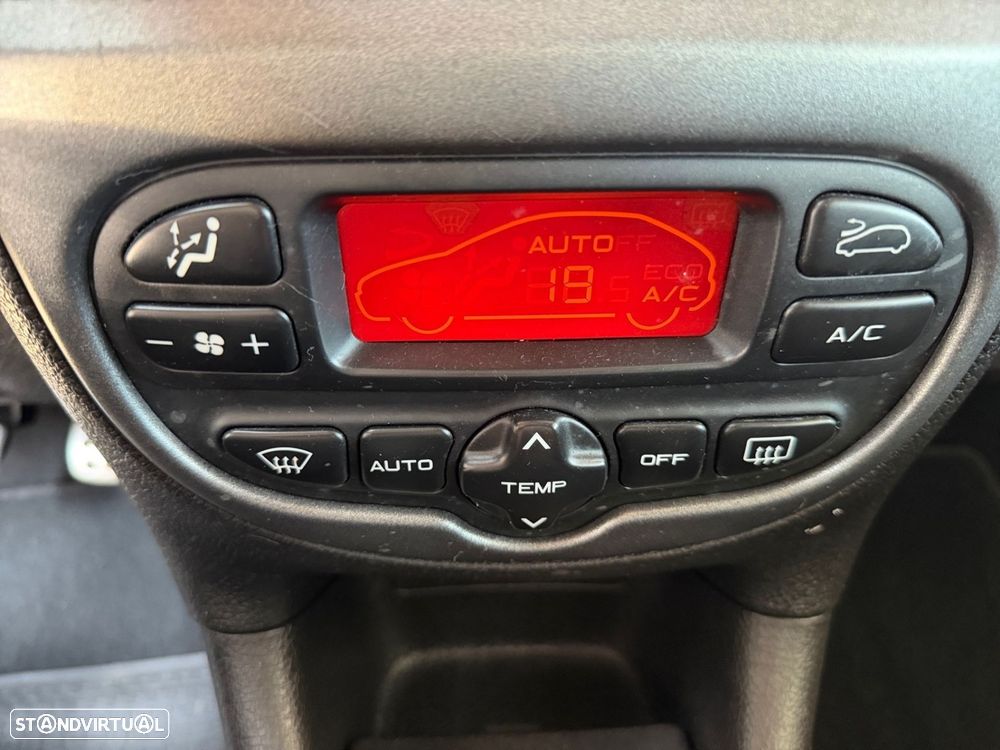 Peugeot 206 CC 1.6 HDi - 10