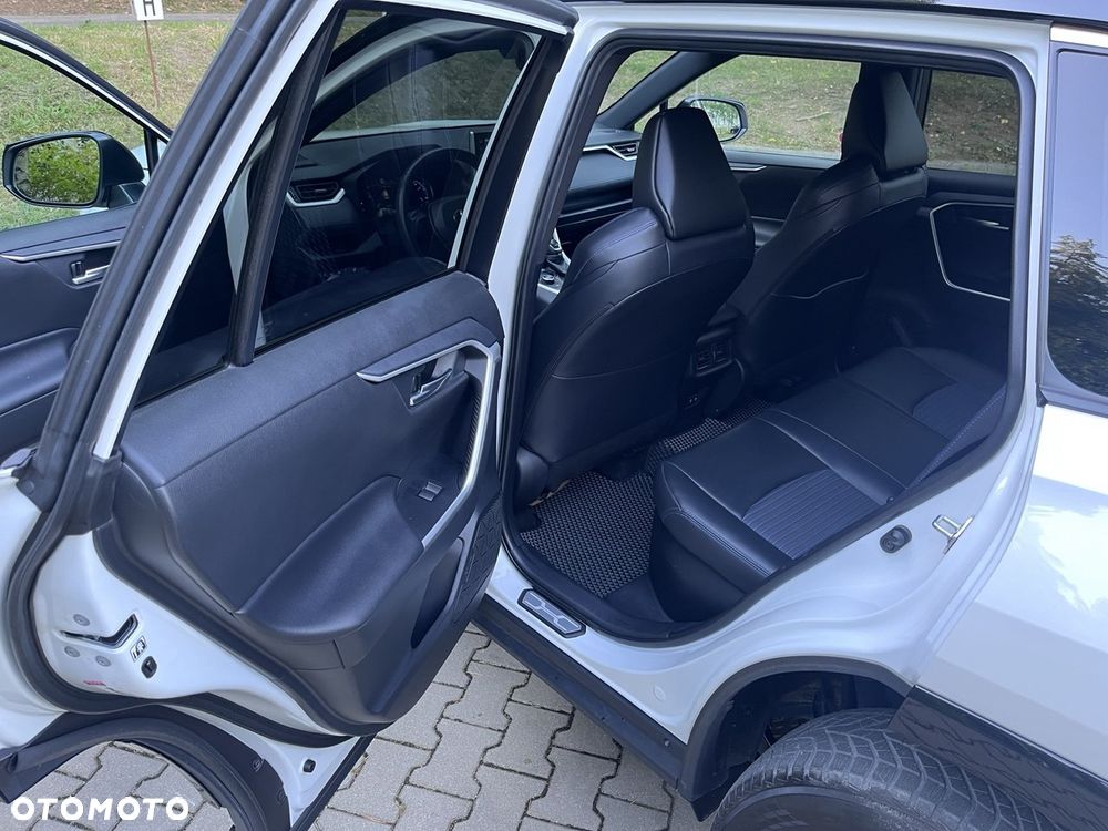 Toyota RAV4 - 14