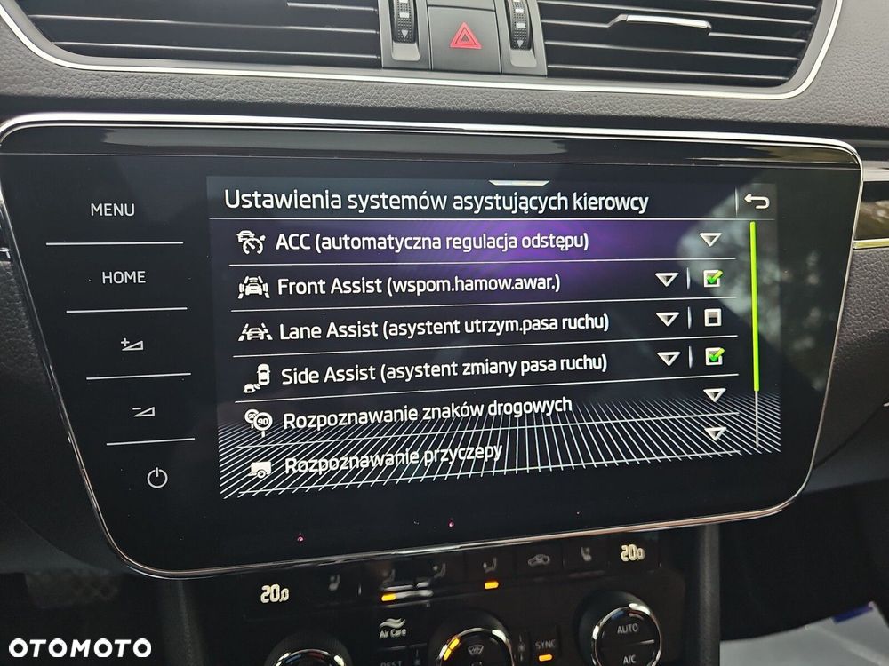 Skoda Superb 2.0 TDI SCR L&K DSG - 32