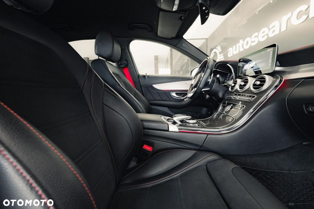 Mercedes-Benz Klasa C 43 AMG 4MATIC - 17