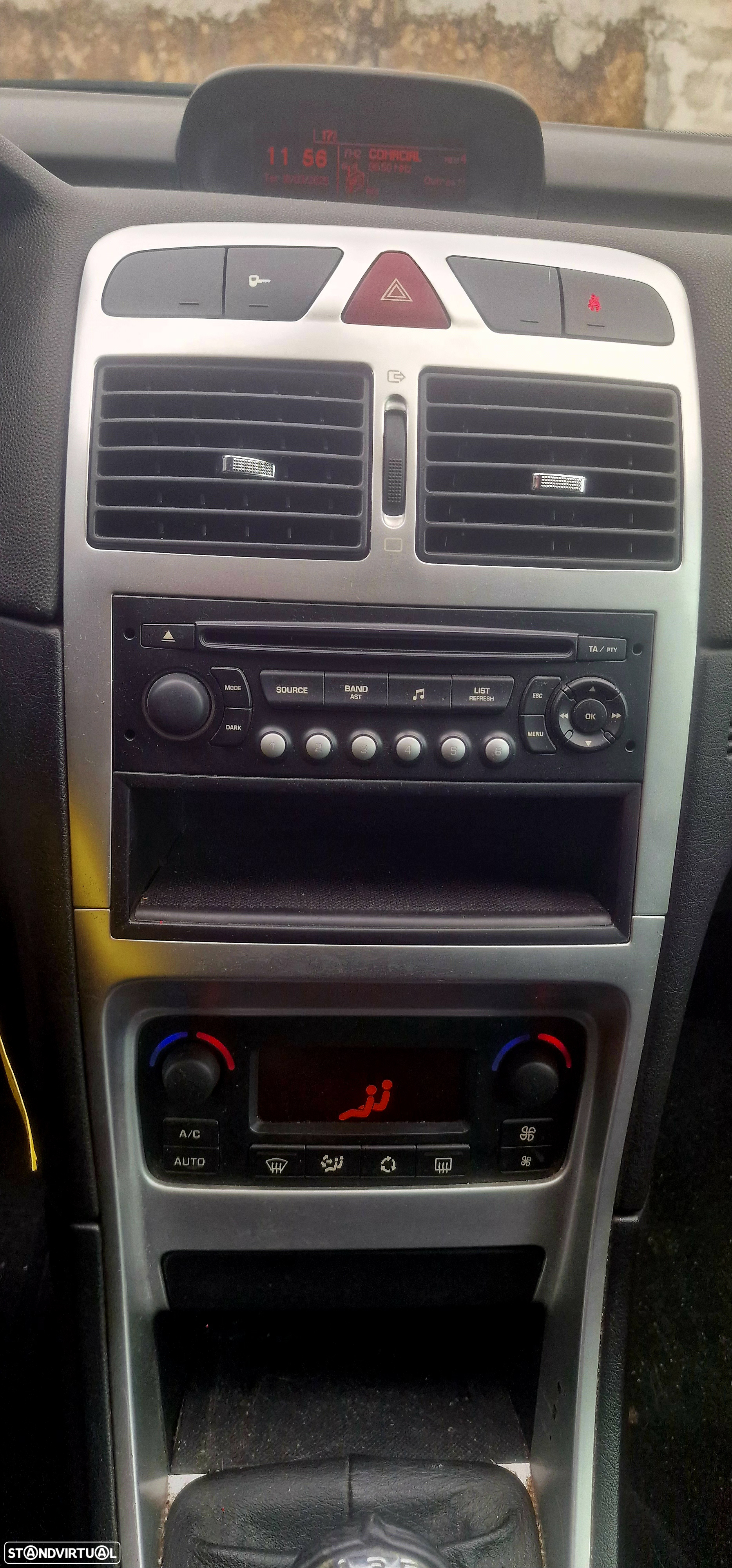 Peugeot 307 1.4 16V XS Premium - 6