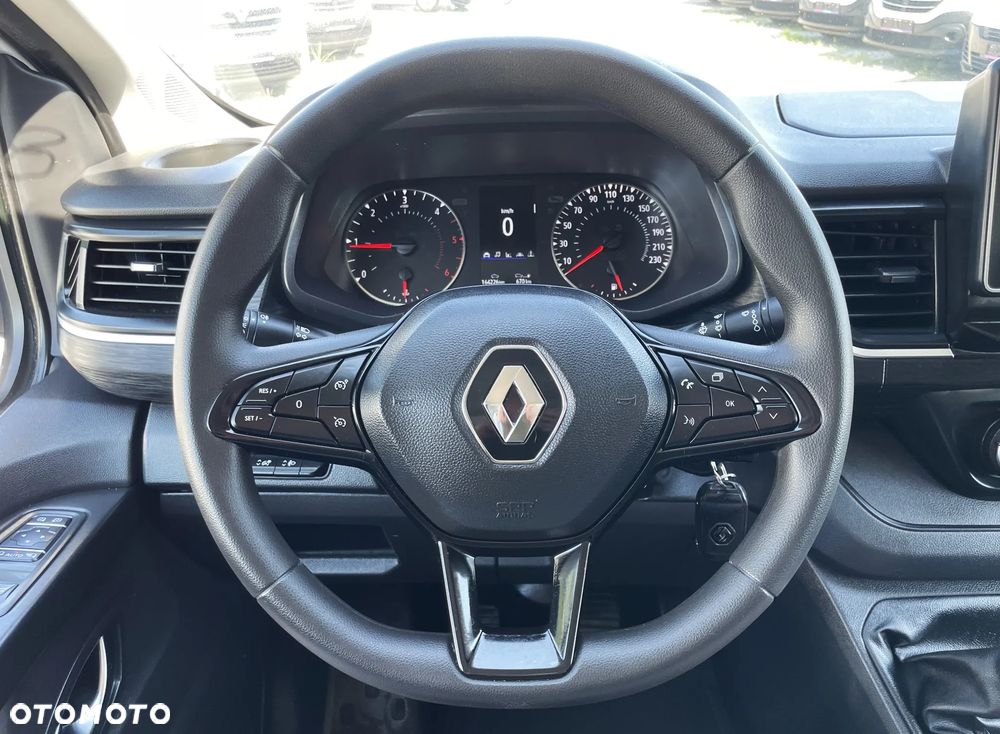 Renault Trafic - 9