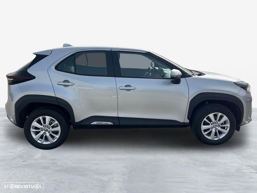 Toyota Yaris Cross 1.5 HDF Comfort Plus - 12