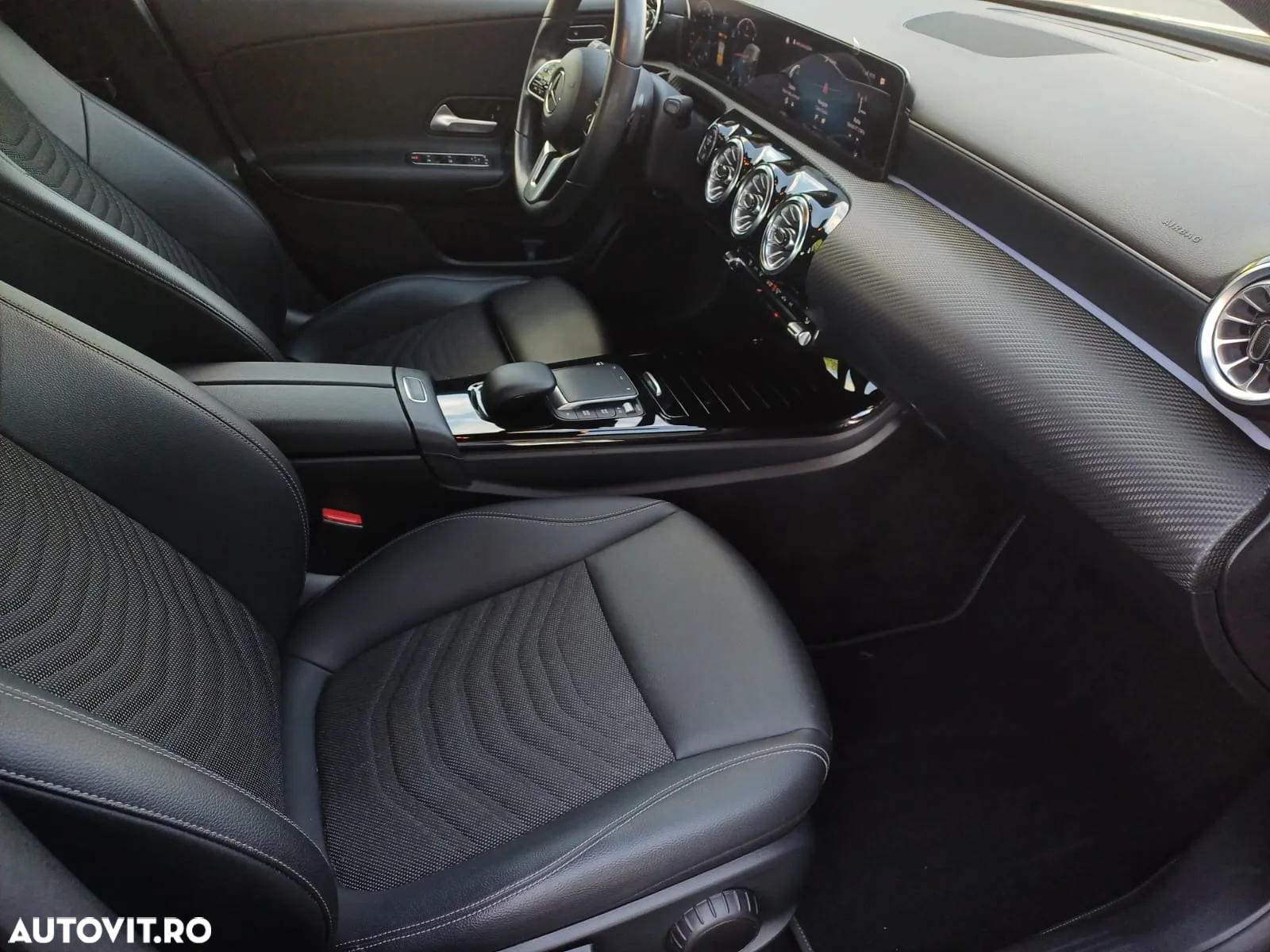 Mercedes-Benz A - 11